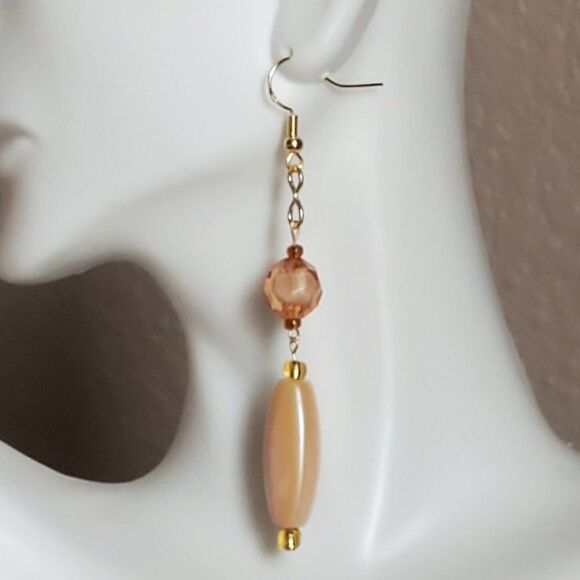 Peach color earrings - Handmade (NEW) - Picture 1 of 4